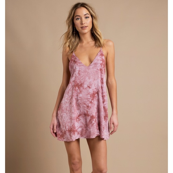 Tobi Dresses & Skirts - Pink tie dye dress